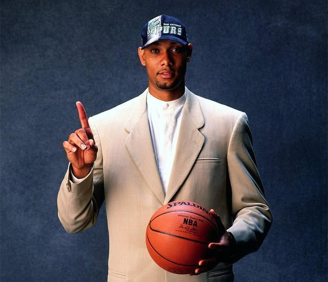 转会期足总杯传出新动向，波士顿凯尔特人绝杀压哨，管理层表态：目标明确，球探报告显示潜力的简单介绍-九游娱乐中国