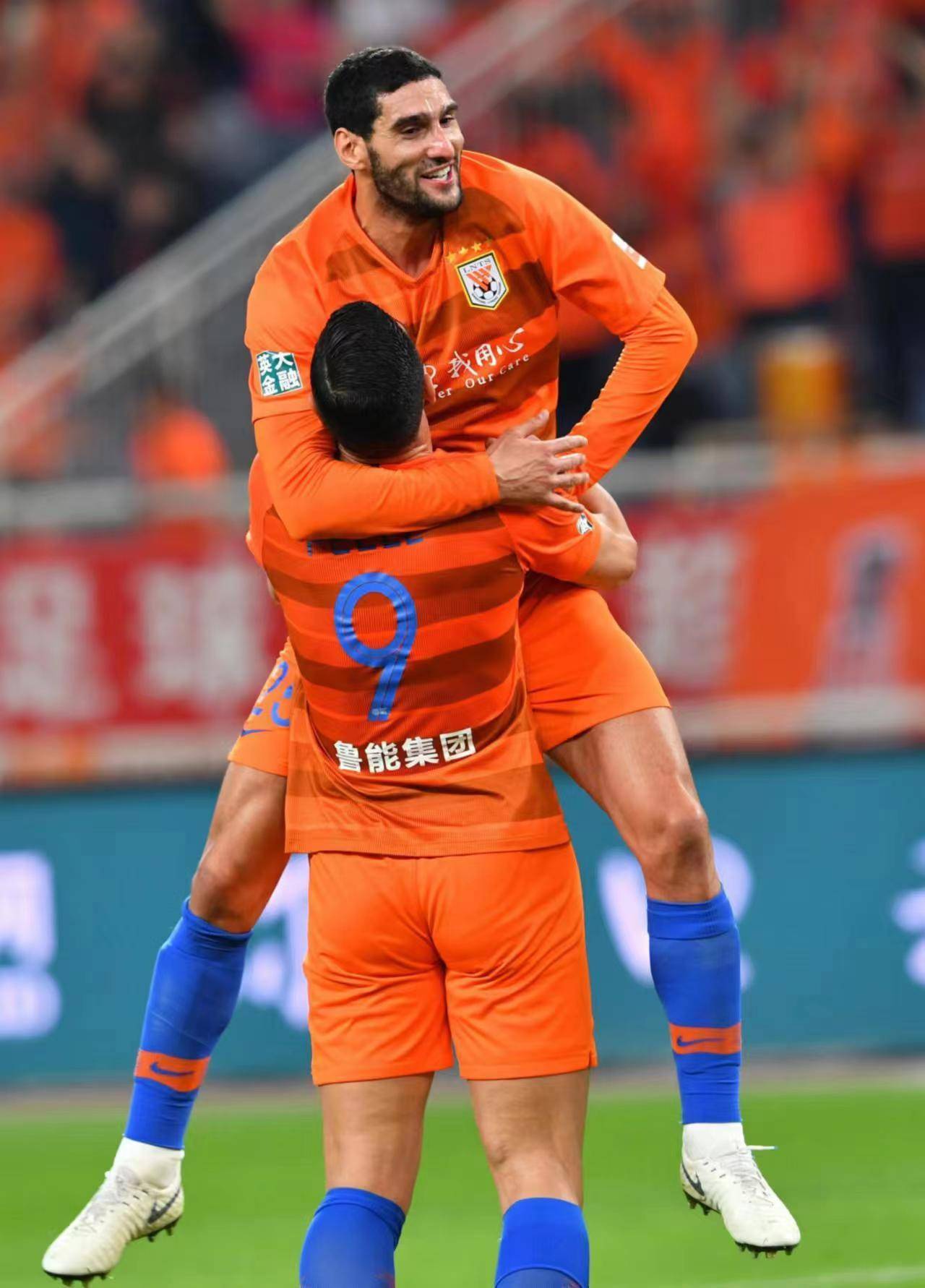 里程碑夜！山东泰山伤情更新，意甲集结日刷纪录，气氛紧张，控场能力受关注 -九游娱乐app